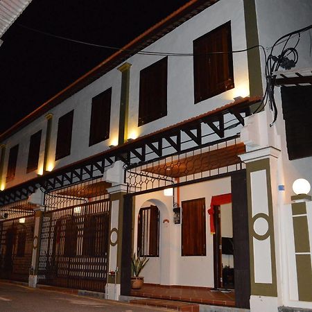 Jawa Street Townstay Malacca Exterior photo