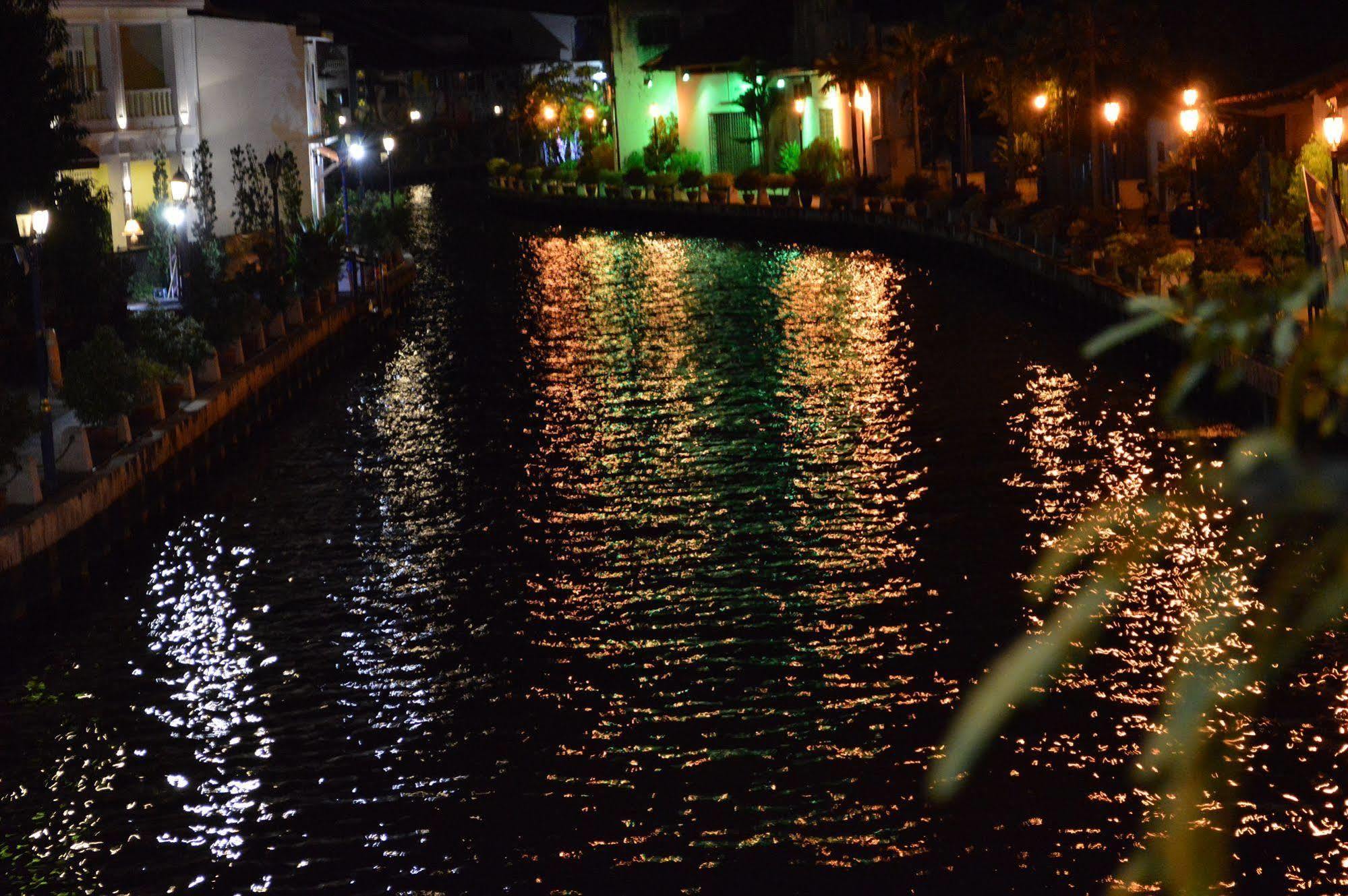 Jawa Street Townstay Malacca Exterior photo